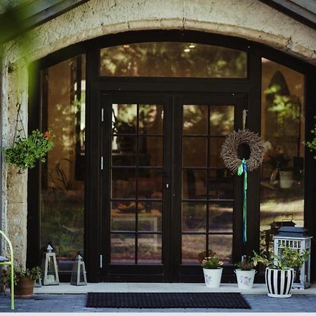 Lawendowa Stajnia Bed & Breakfast Lwowek Slaski Dış mekan fotoğraf